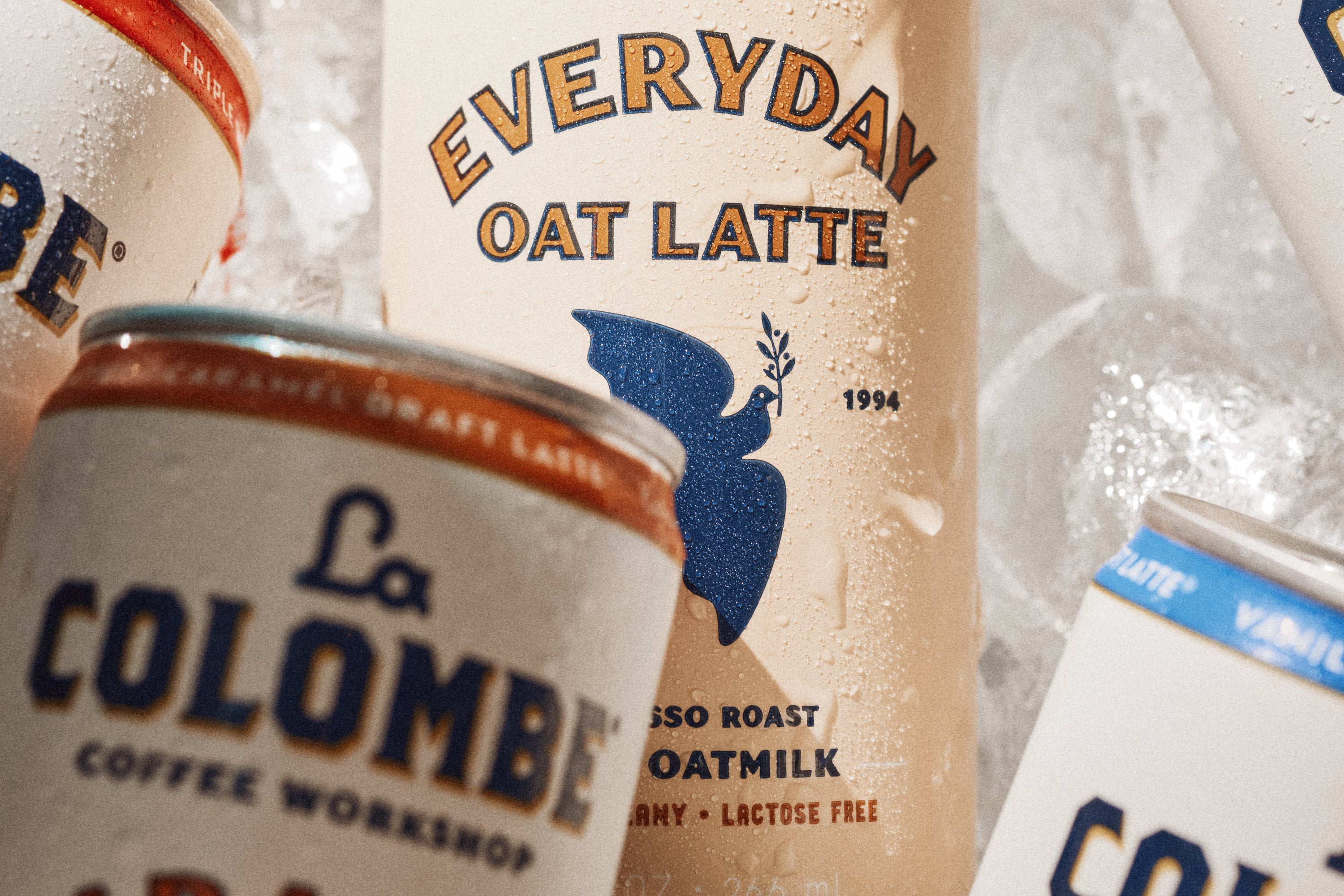 ミルク Canned Oatmilk Double Latte - Dairy-Free - La Colombe