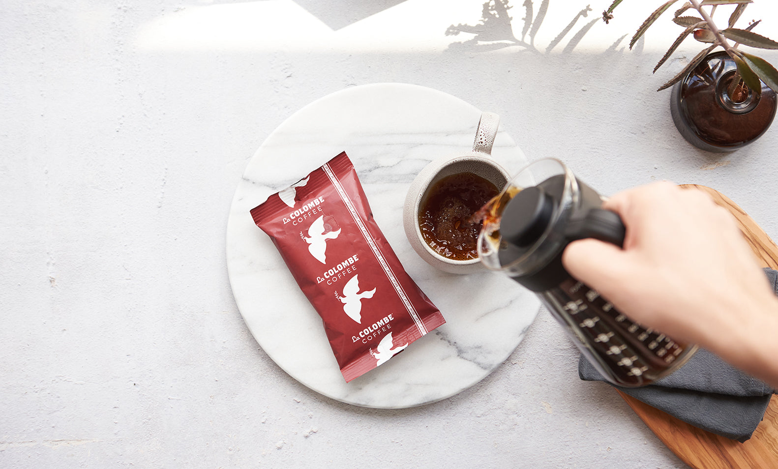 Bulk Monte Carlo Decaf Dark Roast 3oz Filter Packs - La Colombe